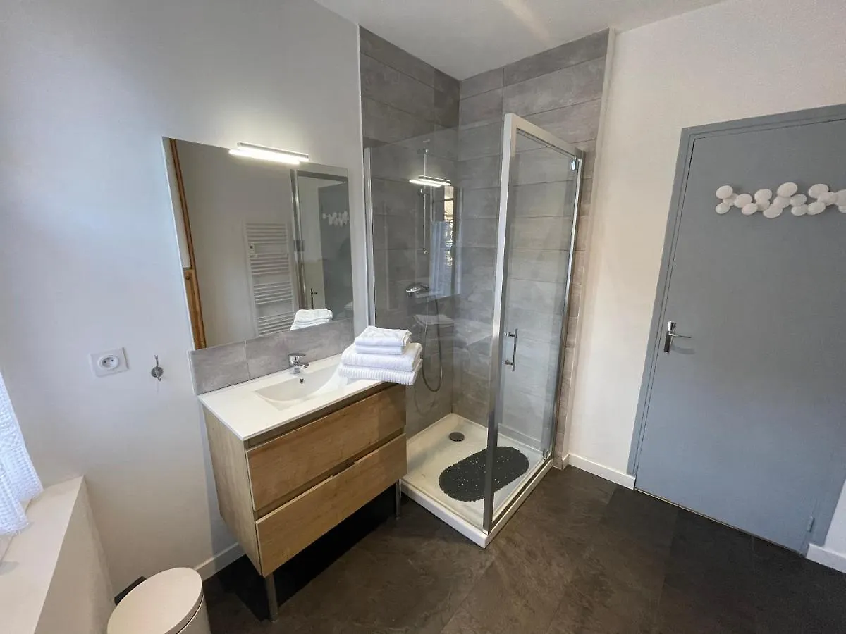 Gite Le Layris Apartment Campan 0*,